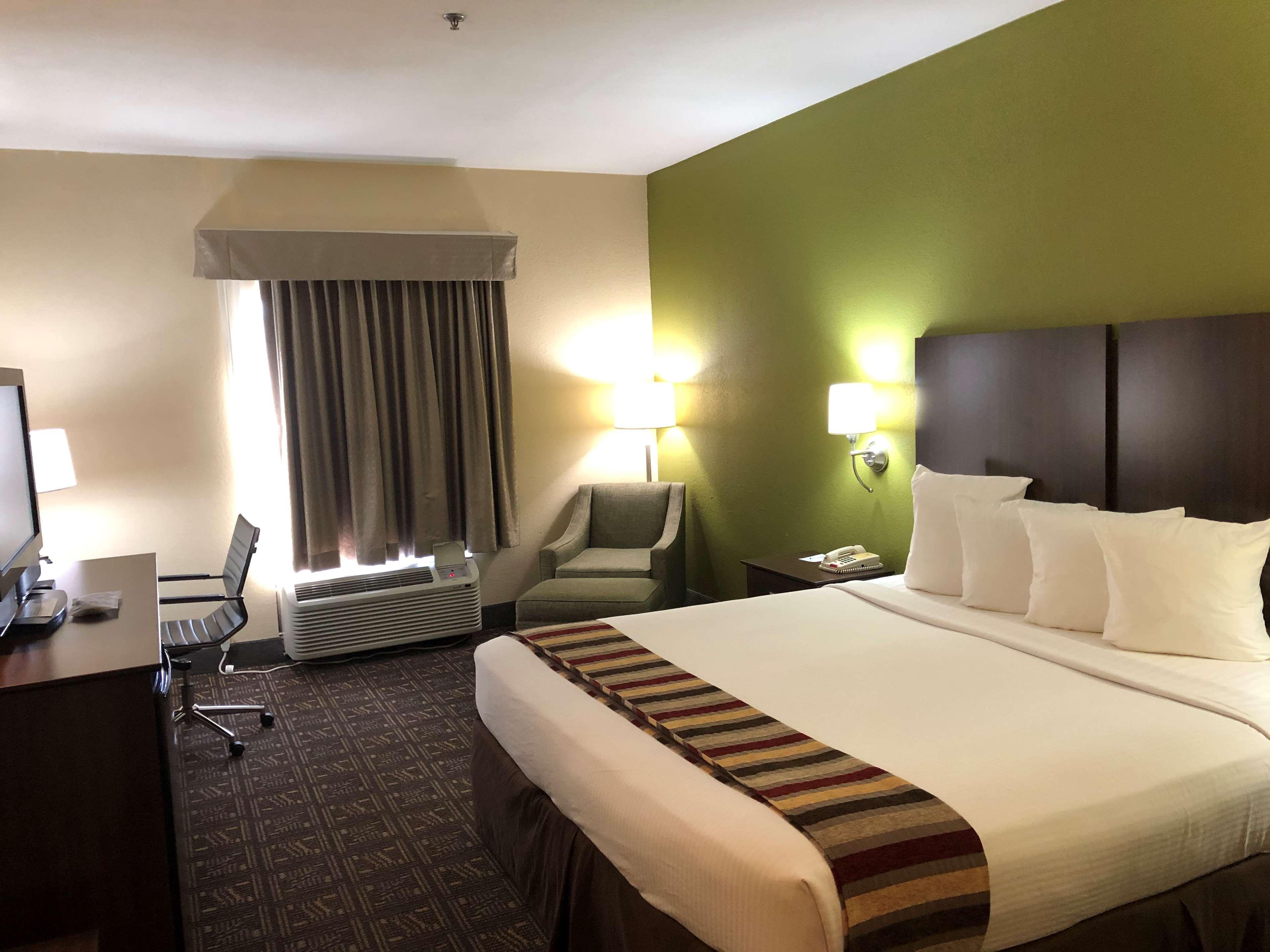 Best Western Rayne Inn Esterno foto
