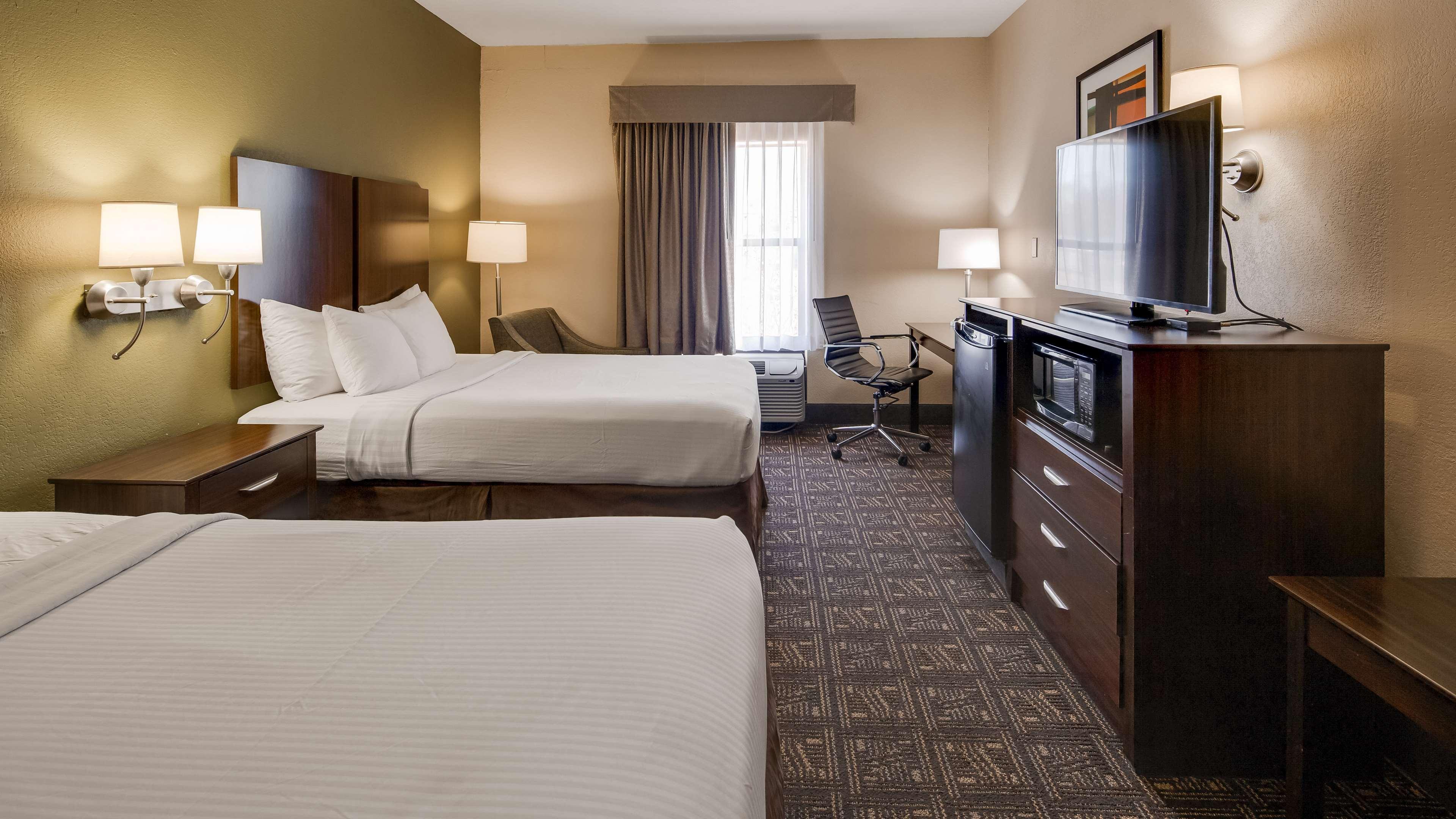 Best Western Rayne Inn Esterno foto