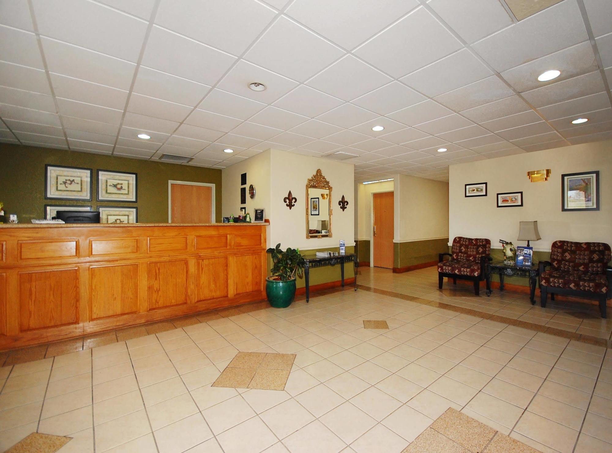 Best Western Rayne Inn Esterno foto